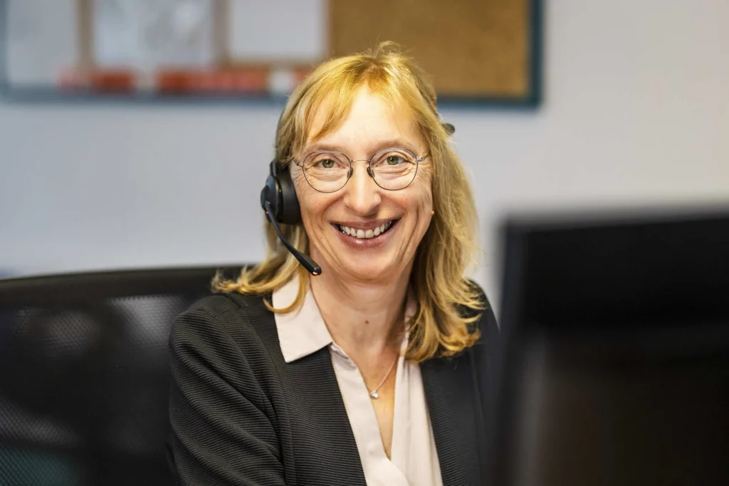 House management hoermann customer service